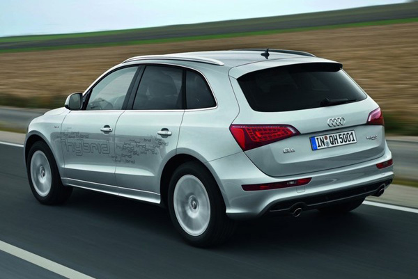 В России появился Audi Q5 Hybrid