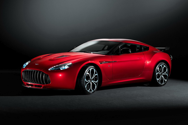 Aston Martin презентовал серийный V12 Zagato