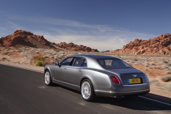 Bentley представил новую версию Mulsanne