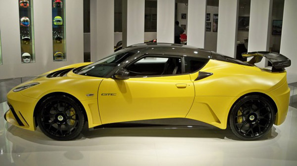 Lotus покажет в Женеве Evora GTE