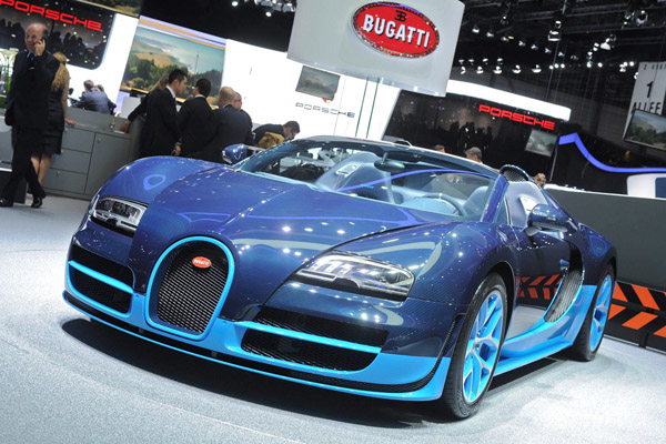 В Женеве показан Bugatti Veyron Grand Sport Vitesse