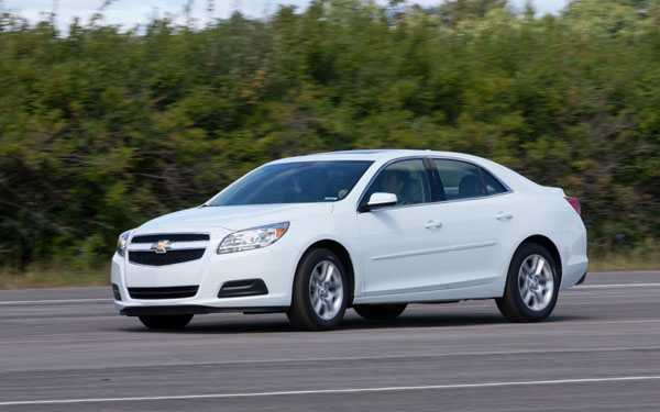 Chevrolet обновил линейку двигателей для Malibu