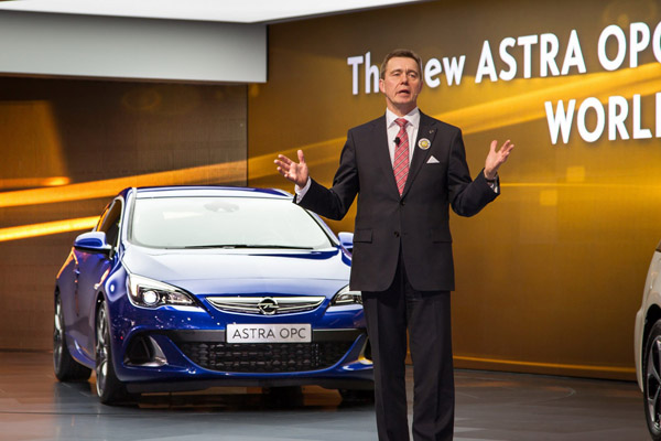 Opel Astra OPC представлен в Женеве
