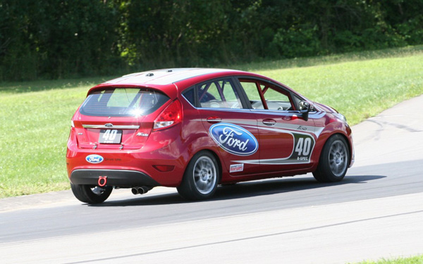 Ford подготовил комплект тюнинга для Fiesta B-Spec