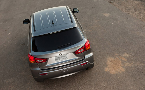 Mitsubishi Outlander Sport 2012 отличился