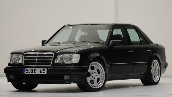 Brabus выставил на продажу Mercedes-Benz 6.5 W124