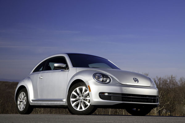 Обновленный Volkswagen Beetle 2013 появится летом