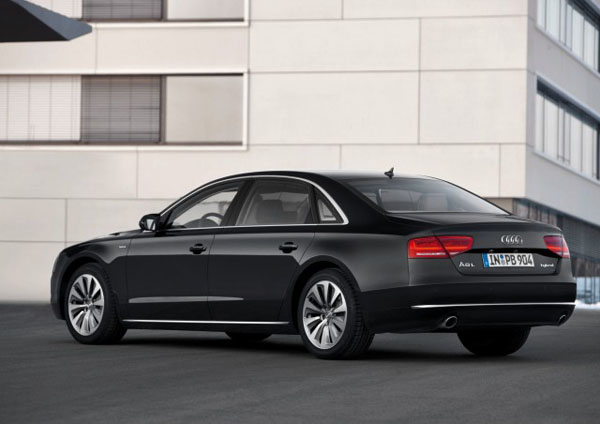 Audi A8 Hybrid поступит в продажу уже в мае