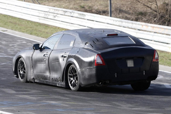 Новый Maserati Quattroporte замечен на Нюрбургринге 