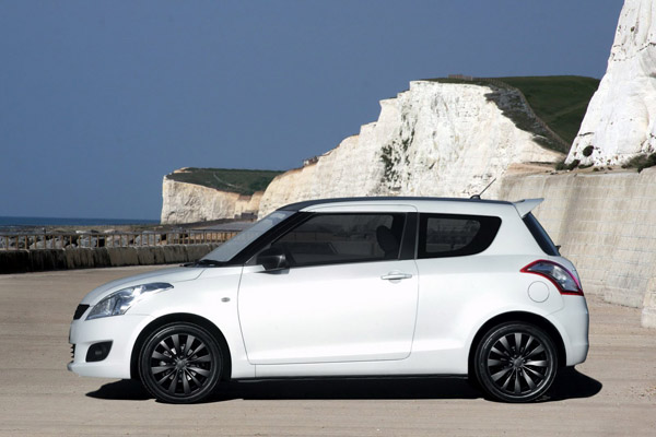 Suzuki Swift Attitude представлен для Великобритании