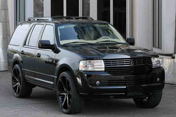 Lincoln Navigator Hyper Gloss от Anderson Germany