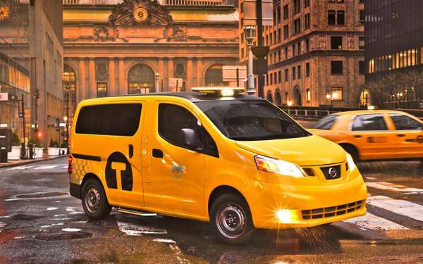 Нью-Йорк ждут новые такси Nissan NV200