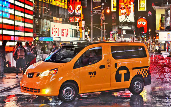 Нью-Йорк ждут новые такси Nissan NV200