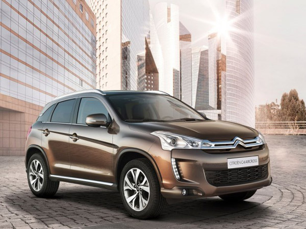 Названы российские цены Citroen C4 Aircross