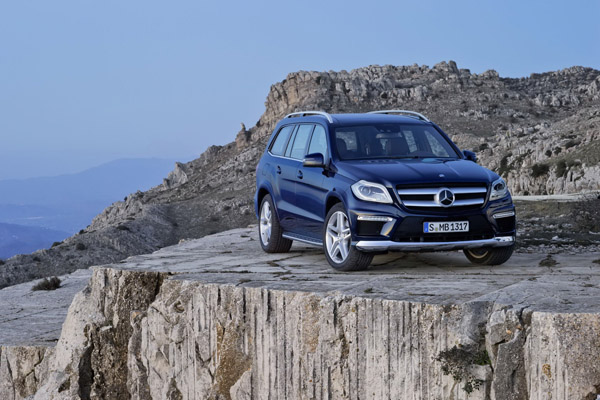 Mercedes-Benz официально показал новый GL-Class