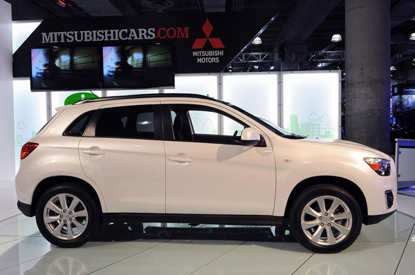 Mitsubishi анонсировал Outlander Sport 2013