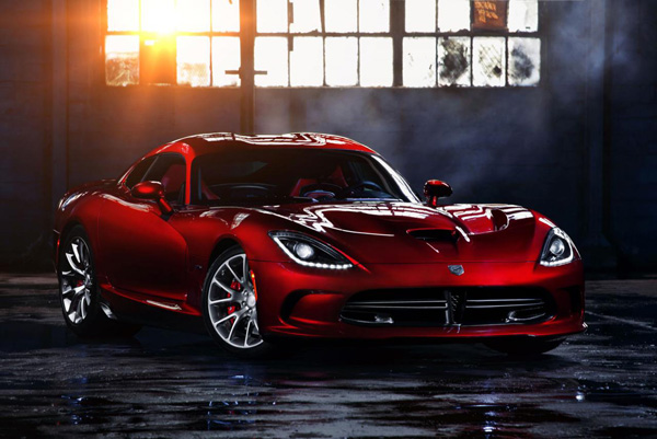 Первый SRT Viper 2013 продадут на аукционе