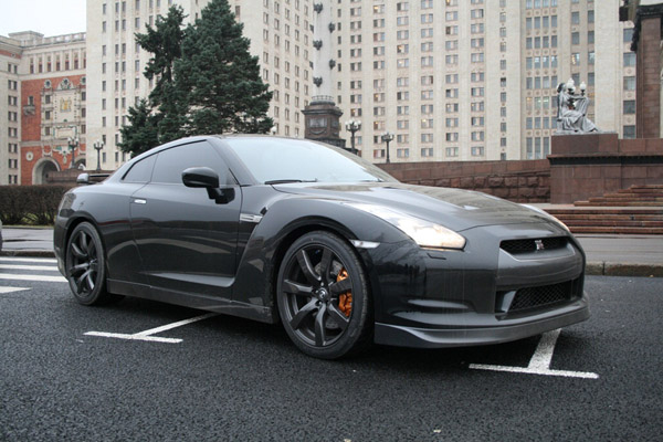 1064-сильный Nissan GT-R «Godzilla»