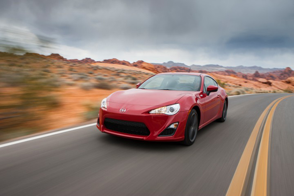 Появление кабриолета Scion FR-S под вопросом