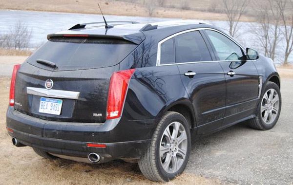 Cadillac SRX 3.6 AWD 2012 – краткий обзор