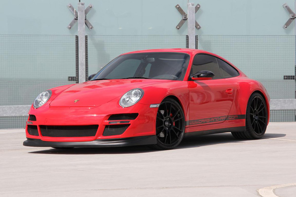 Cars & Art доработал Porsche 911 Carrera 4S (997)