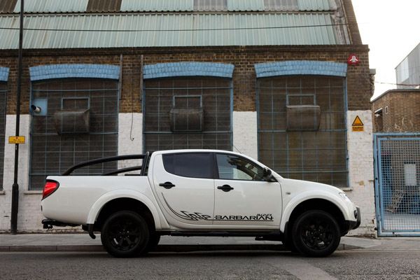 Mitsubishi L200 Barbarian Black Special Edition