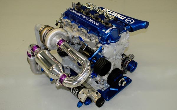 Mazda анонсировала новый двигатель Skyactiv-D