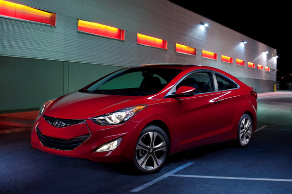 Hyundai Elantra Langdong 2013 - новинка для Китая