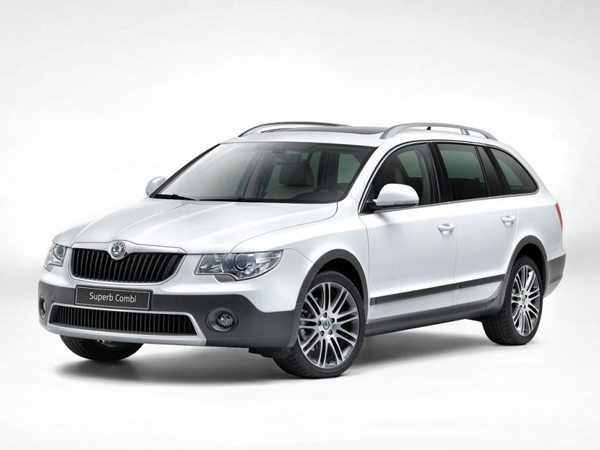 Skoda Superb Combi получила пакет Outdoor Package