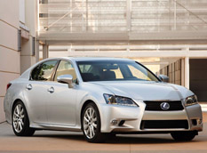 Lexus планирует новый гибрид GS 300h