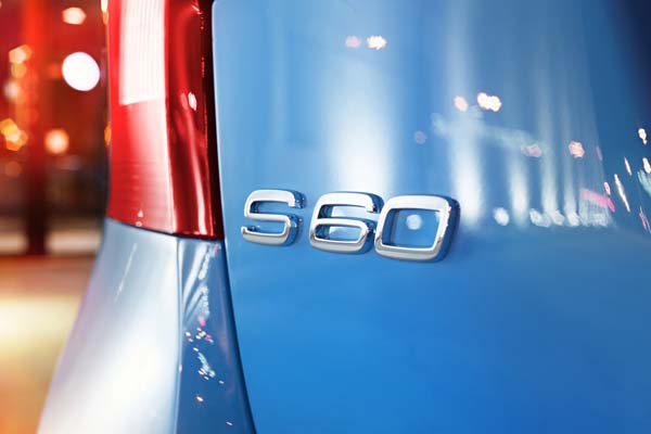 Volvo представил мощный S60 Polestar