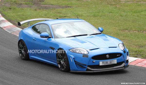 Jaguar готовит новую версию спорт-кара XKR-S