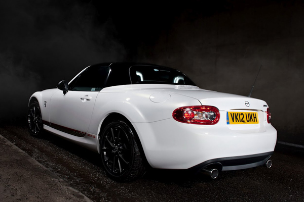 Mazda MX-5 Kuro Edition - эксклюзив для Британии