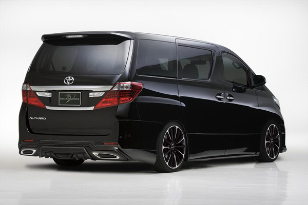 Wald International создал обвес для Toyota Vellfire