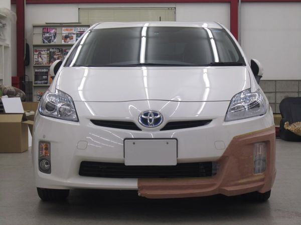 Новый тюнинг-пакет для Toyota Prius от ателье Wald