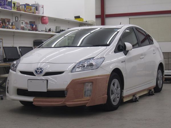 Новый тюнинг-пакет для Toyota Prius от ателье Wald