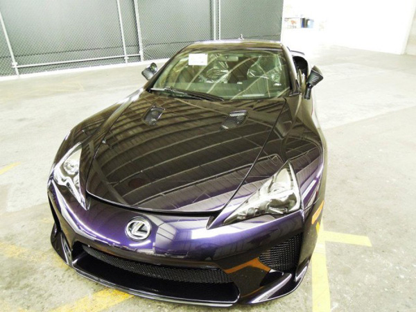 Появились фотографии Lexus LFA Black Amethyst