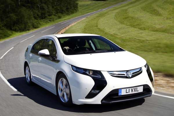 GM обьявил цены на Vauxhall Ampera в Британии