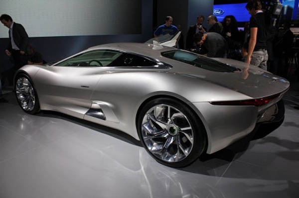 Jaguar C-X75 получит 500-сильный двигатель