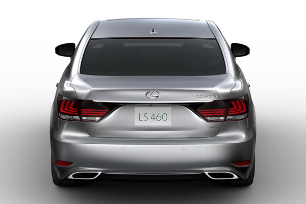 Появились официальные фотографии Lexus LS 2013