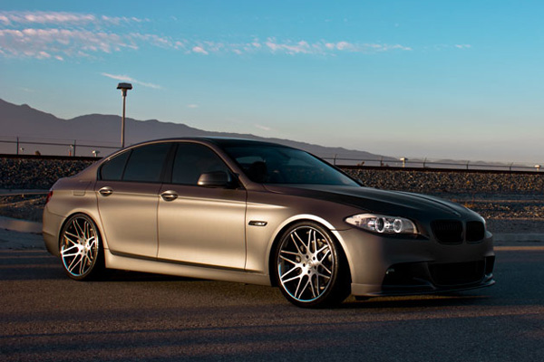 BMW 5-Series F10 от Rennen Forged