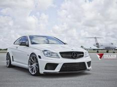 Mercedes-Benz C63 Black Series от Velos и HRE