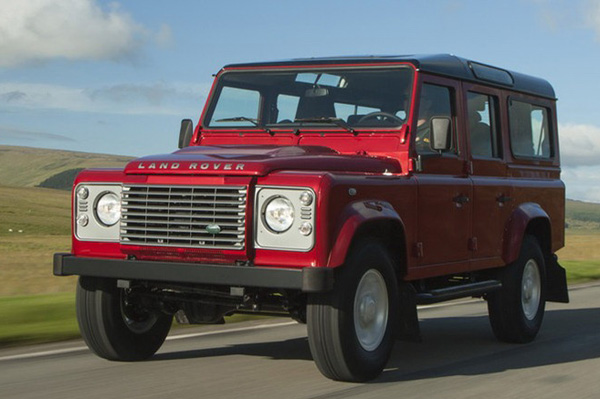 Land Rover рассказал о новом Defender 2013