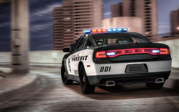 Ford и Dodge обновят Police Interceptor и Charger 