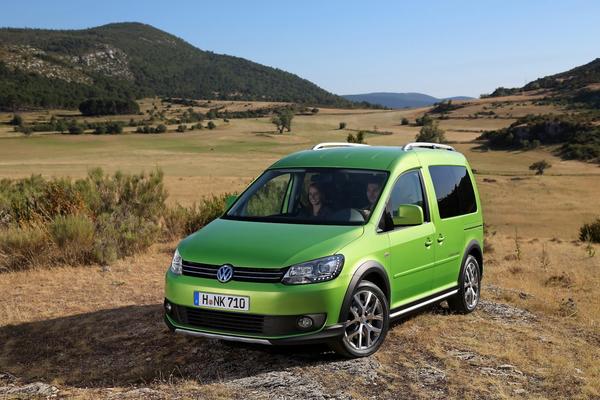 Volkswagen подготовил версию Cross для Caddy 2013