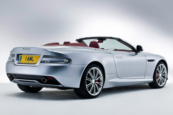 Aston Martin анонсировал обновленный DB9 2013  