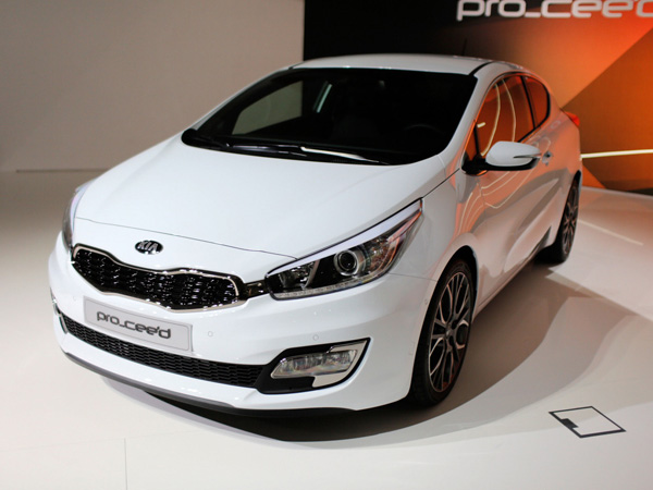 Трехдверная Kia pro_cee'd дебютировала в Париже