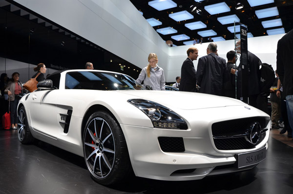 Mercedes SLS AMG GT Roadster - новинка Парижа