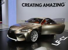 Lexus продемонстрировал публике концепт LF-CC