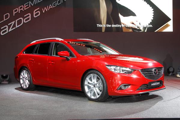 В Париже объявили стоимость новой Mazda 6 2013 